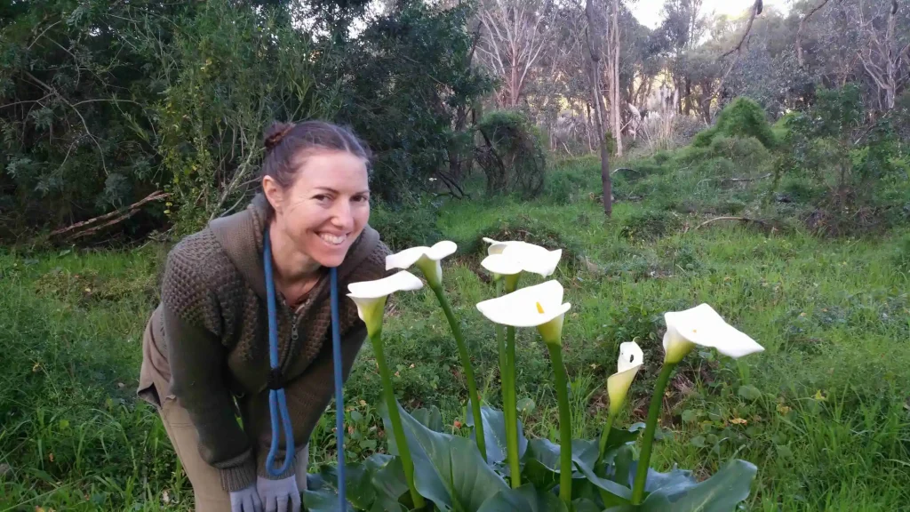 Mega Glow Yoga, Kwinana Yoga Teacher Meg Summers
